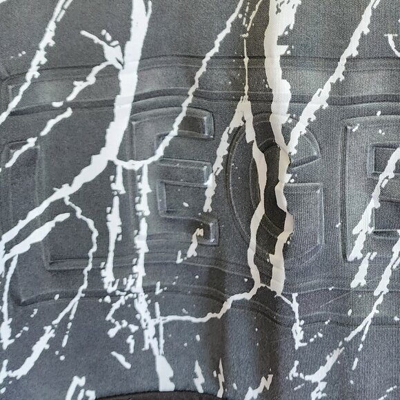 Diamond Stash - The Legend 23 Short Sleeve Hoodie Size Medium - Picture 3 of 6